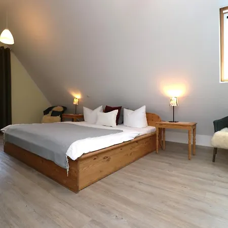 Lange Strasse Likedeeler *